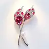 Broche Insignia de Tulipan Nuevo Retro Europeo y Americano, Accesorio de Broche de Alta Gama para Traje de Mujer