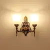 Lámpara de Pared LED Estilo Retro Minimalista Europeo Bronce Rojo Lámpara de Mesita de Noche para Dormitorio Iluminación de Pared para Fondo de TV en Sala de Estar