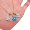 Colar com Pingente de Flor Azul Pequena de Diamante Brilhante Verão Dopamina Feminino Novo Estilo Verão 2025 Corrente para Clavícula Acessórios de Nicho de Luxo Leve