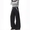 Calça Masculina Tendência de Perna Larga com Patchwork e Design Plissado, Calça Loose Preta Estampada, Casual Estilo Scimitar, Cinza