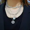 Collar de metal con colgante de moneda multicapa para mujer, cadena para la clavícula con retrato de reina de alto sentido, joyería transfronteriza europea y americana, venta al por mayor
