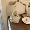 Bolsa Pequena Casual Tendência e Simples para Mulheres, Nova Moda Primavera 2026 Bolsa de Mão para o Dia a Dia, Bolsa Saco Texturizada, Bolsa Transversal