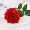 Flor artificial de rosa hidratante para uma mão Flor de seda Decoração de casamento Casa Sala de estar Flor feita à mão Flor artificial Atacado
