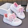 Zapatos para Niñas Zapatos Deportivos Versátiles 2026 Nuevas Llegadas Primavera/Verano Zapatos de Lona de Malla Transpirable para Niños Ligeros Cómodos Zapatos para Niños