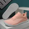 Novos Sapatos Masculinos de Largura Larga 2023 Sapatos Confortáveis Femininos para Caminhada Sapatos de Biqueira Larga Respiráveis Solado Macio Sapatos Esportivos para Casal Flyknit para Dirigir