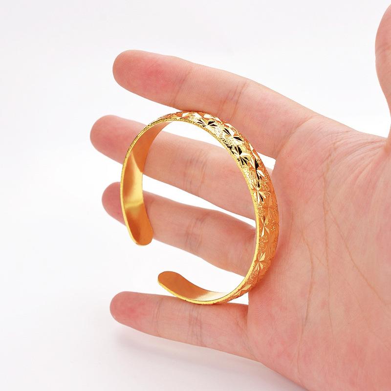 19722804358_1842851670_副本