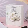 Bolsa de Mão Flor Rosa Branca Simulada Bolsa de Presente Casamento Madrinha Bolsa de Lembrança de Casamento Ins Caixa de Doces para Casamento Bolsa Transfronteiriça