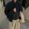 Chaqueta casual simple de estilo coreano con cuello alto para mujer, nuevo modelo otoño 2026, diseño relajado y elegante, adecuada para figuras petite