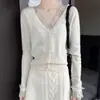 Cardigã de Renda e Cashmere Feminino Gola V Outono/Inverno Novo Estilo Botões Emagrecedor Cobre Defeitos Top Francês Tricô 100% Lã Jaqueta