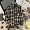 Camisa retro a cuadros de manga larga estilo japonés para niños, versátil ropa urbana, camisa casual de corte holgado color café estilo americano para parejas
