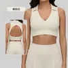 Camiseta de Yoga Transpirable para Belleza de Espalda para Mujer con Almohadillas en el Pecho, Cuello Polo de Sensación Desnuda, Diseño de Espalda Hueca, Top Deportivo para Gimnasio como Ropa Exterior