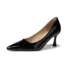 Zapatos de Tacón Alto de Piel de Oveja para Mujer, Tacones de Aguja, Zapatos Individuales para Combinar con Faldas, Elegantes Zapatos de Trabajo de Charol Francés de Punta Fina Color Nude para Mujer, Negros