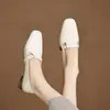 Zapatos de tacón grueso de camelia de corte bajo para mujer, estilo coreano, modernos, nuevos de primavera 2026, punta cuadrada, cuero suave, suela blanda, mocasines, talla grande
