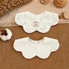 Babadores Impermeáveis Bebê Estilo Coreano Ins, Babadores de Algodão Puro Dupla Face para Bebês, Babadores em Formato de Pétala para Meninas e Meninos