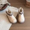 Botas Martin para Niños 2026 Otoño/Invierno Nuevo Estilo de Moda Estilo Británico para Niñas Botas de Princesa Para Bebés Botas de Caña Baja con Plus de Terciopelo