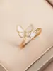 Anillo de mariposa más vendido transfronterizo, con un diseño minimalista y dulce, perfecto para mujeres, y disponible para venta al por mayor desde la fábrica