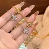 Xiaohongshu Dropshipping Nuevo Pulsera de Cinco Flores con Mazo Vajra de Estilo Chino para Mujer, Joyería de Pulsera con Diseño Elegante y de Lujo Ligero