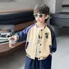 Jaqueta de Baseball Masculina Infantil para Primavera e Outono Estilo Coreano Jaqueta Esportiva Bonita para Crianças Roupas Externas Elegantes e da Moda para Bebês