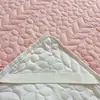 Novo Modelo 2026 13372 Saia de Cama de Renda Conjunto de Três Peças - Série Kela Lovers
