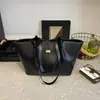 Bolso de hombro vintage de gran capacidad, modelo nuevo 2026 para mujer, tipo bandolera con textura casual para el trabajo o la escuela, adecuado para estudiantes universitarios