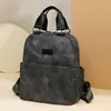 Mochila Nova para Estudantes Outono 2026 Transfronteiriça Mochila de Viagem Portátil de Grande Capacidade Mochila Versátil e Fashion