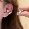 Set de 8 Piezas de 4 Pares de Aretes Minimalistas de Cadena con Borlas para Mujeres Sin Perforaciones, Orejeras de Moda, Pendientes de Nicho de Alta Gama