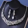 Joyas para Ropa Formal Transfronteriza Europea y Americana Collar Pendientes Conjunto de Dos Piezas Flor Novia Conjunto de Alto Grado con Sentido de Diseño Retro Venta al por Mayor