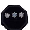 Vento frio e sensação de frio flash cheio de diamante floco de neve orelha osso prego nicho design requintado moda viajante joias atacado