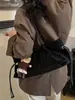 Bolso de hombro cruzado 2026 Otoño Nuevo Popular Estampado de Leopardo Casual Retro Versátil Simple Moderno Elegante Debajo del Brazo