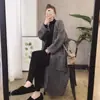 Cárdigan de punto para mujer para primavera, otoño e invierno 2026, nuevo estilo coreano, holgado, casual, elegante, de longitud media, abrigo suéter de corte holgado, moderno