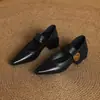 Sapatos femininos elegantes de bico fino e salto grosso, novos 2026 primavera e outono, de corte baixo, versáteis, retrô, franceses, Mary Jane, sapatos de couro