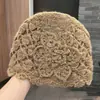 Gorro de punto de ganchillo hecho a mano de doble capa estilo coreano para mujer, gorro de lana tejido cálido versátil para otoño e invierno