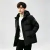 Jaqueta acolchoada masculina branca de penugem de pato, estilo outdoor moderno, espessada para o inverno, retém o calor e é quente, casaco à prova de vento
