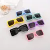 Gafas de Sol de Marco Cuadrado Nuevo Transfronterizas Tendencia Europea y Americana Moda Pu Versátiles Simples Cuadradas Fabricante Mayorista