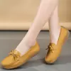 Zapatos Planos Nuevos de Primavera para Mujer Zapatos Casuales Ligeros de Suela Blanda con Suela de Res para Madres de Mediana Edad Enfermera Zapatos Blancos Zapatos de una Sola Capa para Mujer