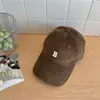 Nueva Gorra de Béisbol de Pana Cálida Otoño e Invierno 2025 para Mujer Moda Coreana Versátil para Pareja Gorra Visera Pico de Pato para Hombre