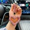 Llavero de amor con diamantes, cuerda de diamantes, barro de cerámica, hueco, coche con control remoto, adorno colgante, bolso de diamantes de moda, adorno colgante para mujer.