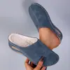 Mules de suela gruesa para mujer transfronterizos 2026 comercio exterior otoño nuevo talla grande punta redonda felpa cuña zapatillas chanclas al por mayor