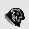 Gorro retro estilo americano con patrón de estrellas y letras, sombrero de invierno cálido para mujer que cubre las orejas, hace que la cara se vea más pequeña, adecuado para caras redondas y cuadradas, gorro de punto