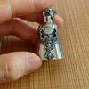 Colgante Promocional Estilo Europeo y Americano Retro Plata Tailandesa Vikingo Punk Motocicleta Dios de la Guerra Tuerto Campana de Pastor Montando