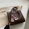 Bolso de Moda de Gran Capacidad para Mujer 2026 Verano Nuevo Estilo Coreano Nicho Bolso de Hombro Estudiante Universitario Bolso Tote para Viajes