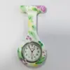Popular Reloj de Pulsera Redondo para Enfermera con Transferencia de Agua y Estampado Colorido, Correa de Silicona, Reloj de Moda Universal para Estudiantes Mujeres, Esfera al por Mayor