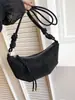 Bolso de mano de terciopelo de piel de ciervo para mujer, nuevo estilo 2026, bolso tipo empanada de nicho, retro y de alta gama, bolso de hombro, bolso de axila, bolso cruzado casual