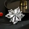 Broche de Girasol de Lujo Ligero de Alta Gama, Elegantes Accesorios para Traje, Ramillete al por Mayor, Nuevos Accesorios Versátiles para Mujer