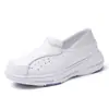 Zapatos de enfermera transpirables de otoño para mujer, no acaloran, de suela gruesa, cómodos, sin cordones, ligeros, zapatos casuales blancos, disponibles para venta al por mayor