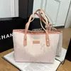 Bolsa de Gran Capacidad para Viajes Casuales para Mujer 2025 Nueva Moda Diseño de Nicho Bolso de Hombro Diario Más Fácil de Combinar Bolsa Tote