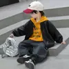 Conjunto de ropa de otoño moderno y genial para niños 2026 nuevo modelo para niños pequeños de 3 a 5 años, sudadera elegante para niño pequeño conjunto de tres piezas para niños