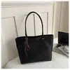 Bolsa de Hombro Cruzada de Gran Capacidad Relajada Elegante Nueva Moda Casual 2026 Textura Tejida para el Trabajo de Hombro Único Debajo del Brazo Bolso Tote