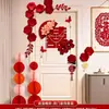 Decoraciones de personaje "Doble Felicidad" aterciopeladas para dormitorios, marcos de puerta de habitación de bodas y puertas de armarios, con arreglos florales de boda y flores artificiales