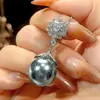 2026 Novo Modelo Zhuang Shengsheng Joias Base de Cobre Banhada a Ouro Incrustada Pérola Branca Redonda Conjunto de Luxo Leve para Mulheres 16-14mm